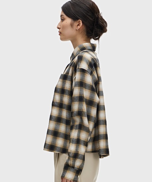 FRED PERRY（フレッドペリー）の「Brushed Check Shirt（シャツ/ブラウス・レディース・ベージュ/モスグリーン・8/10）」の6枚目の写真