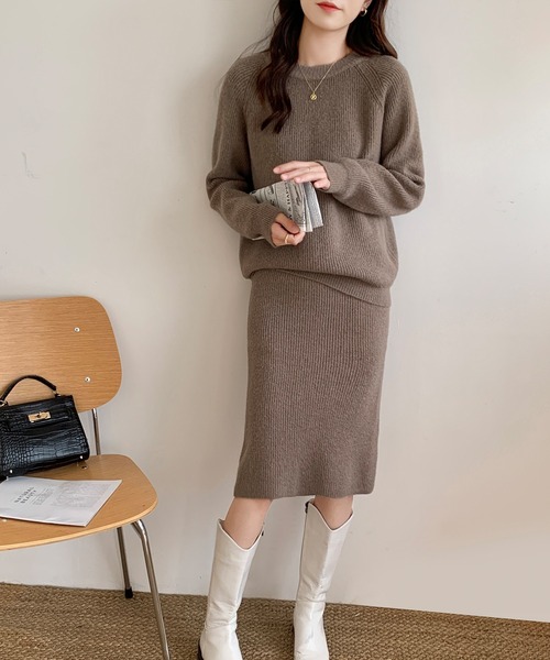 SHEPP(シープ)の「【セットアイテム】クルーネック リブニット&タイトスカートセット(ワンピース・レディース・ブラウン/グレー/アイボリー/ブラック・F)」の10枚目の写真