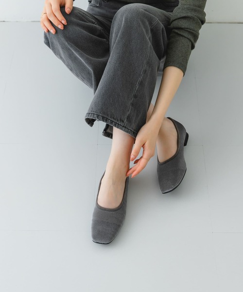 RODE SKO（ロデスコ）の「『MADE IN JAPAN』スクエアベロアメッシュフラット（バレエシューズ・レディース・ブラック/ベージュ/グレー・36/37/38）」の3枚目の写真