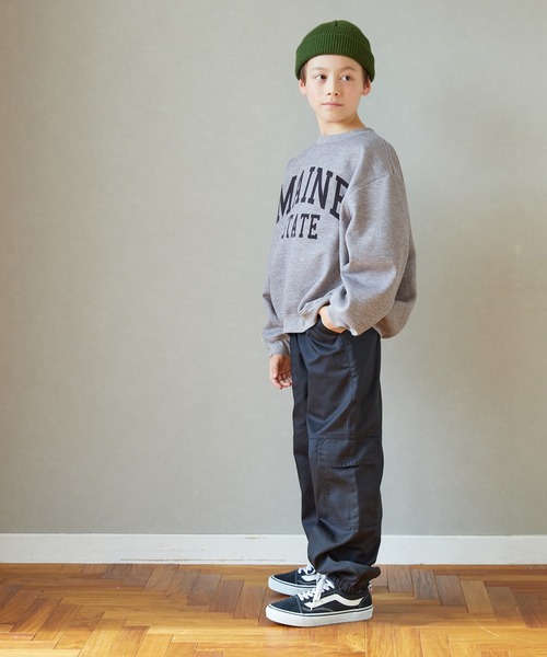 coca(coca)(コカ)の「【WEB限定セール】キッズ 親子お揃い裏起毛プリントロゴスウェット(スウェット・キッズ・グレイッシュベージュ/グレー/レッド/チャコール・120/130/140/150)」の9枚目の写真