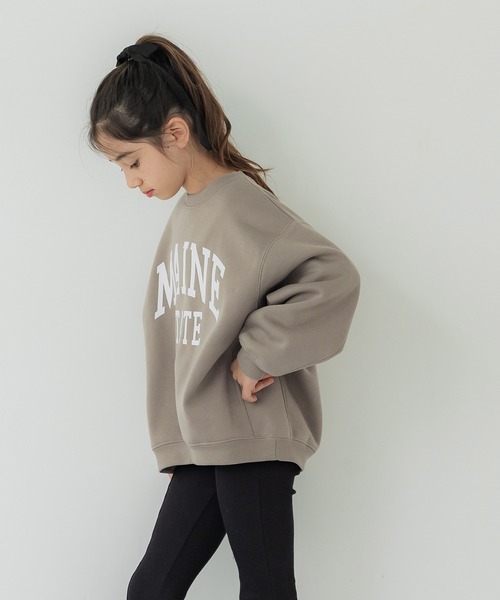 coca(coca)(コカ)の「【WEB限定セール】キッズ 親子お揃い裏起毛プリントロゴスウェット(スウェット・キッズ・グレイッシュベージュ/グレー/レッド/チャコール・120/130/140/150)」の16枚目の写真