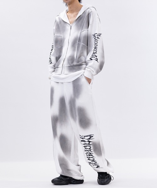 13】グランジデザイン アイレットホール/アップリケ フルジップ