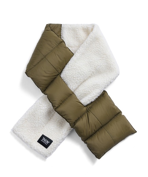 TAION（タイオン）の「【TAION(タイオン)】〈グッズ〉マウンテン アシンメトリー ダウン×ボア マフラー（マフラー・メンズ・ネイビー系1/ベージュ系その他2/ブラック×ベージュ/ブラック×ブラック/レッド系その他3/オリーブ系/パープル系その他2/オリーブ系2/ネイビー系2/ネイビー系4/グリーン系その他4/ライトグレー系3/ブラウン系その他4/ライトグレー系/グレー系その他3/ブラウン系その他7/ネイビー系5・ONESIZE）」の10枚目の写真