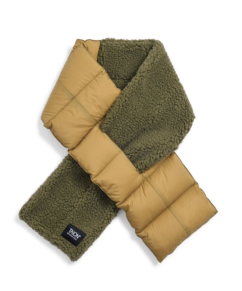 TAION（タイオン）の「【TAION(タイオン)】〈グッズ〉マウンテン アシンメトリー ダウン×ボア マフラー（マフラー・メンズ・ネイビー系1/ベージュ系その他2/ブラック×ベージュ/ブラック×ブラック/レッド系その他3/オリーブ系/パープル系その他2/オリーブ系2/ネイビー系2/ネイビー系4/グリーン系その他4/ライトグレー系3/ブラウン系その他4/ライトグレー系/グレー系その他3/ブラウン系その他7/ネイビー系5・ONESIZE）」の22枚目の写真