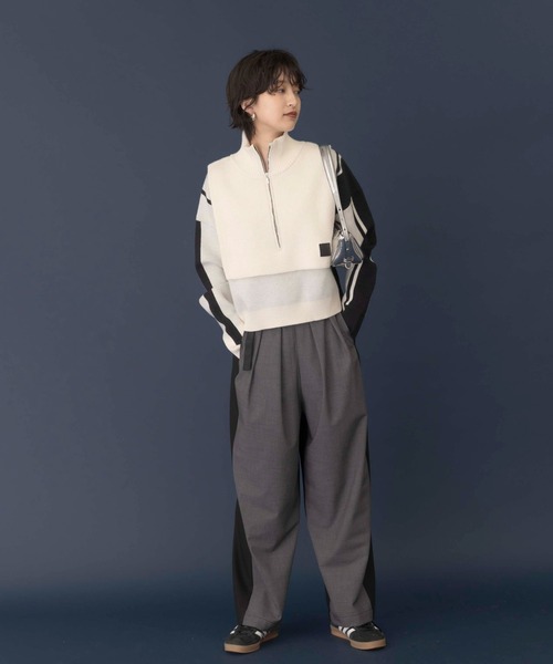 Eimee Law（エイミーロウ）の「ハーフZIPレイヤードランダムストライプニット（ニット/セーター・レディース・チャコールグレー/ブラック/アイボリー/グレー・FREE）」の5枚目の写真