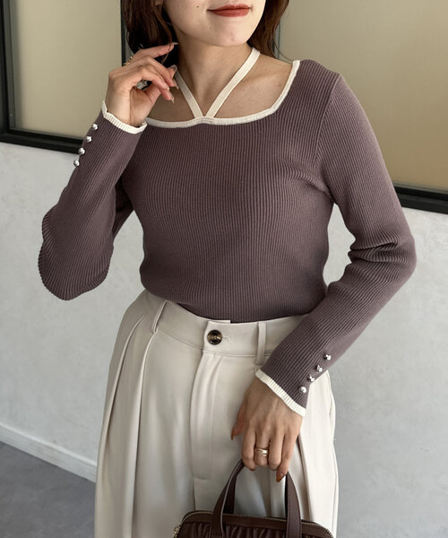 Thevon（ゼボン）の「バイカラーホルターネックリブニット（ニット/セーター・レディース・モカ/アイボリー/ブラック/チャコールグレー・FREE）」の2枚目の写真