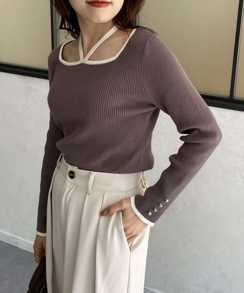 Thevon（ゼボン）の「バイカラーホルターネックリブニット（ニット/セーター・レディース・モカ/アイボリー/ブラック/チャコールグレー・FREE）」の13枚目の写真