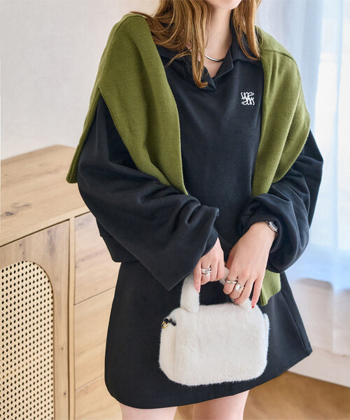 KOBE LETTUCE(コウベレタス)の「刺繍ロゴスウェットトップス(スウェット・レディース・アイボリー系/グレー/ブラック・M)」の1枚目の写真
