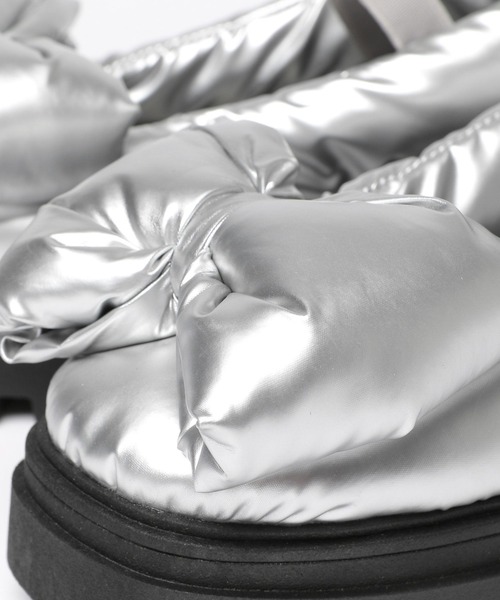 FOREVER 21（フォーエバー トゥエンティーワン）の「【2024FW】パファーリボンローファー（ローファー・レディース・シルバー/ブラック系その他/ブラック・SMALL/MEDIUM/LARGE）」の15枚目の写真