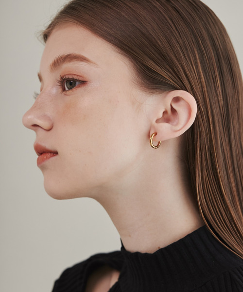 ciite' surgical stainless（シーテサージカルステンレス）の「【 金属アレルギー対応 】 ワンタッチ クリップフープイヤリング  <ホールド力 UP> サージカルステンレス   (両耳用)（イヤリング・レディース・ゴールド/シルバー/ピンクゴールド・FREE）」の4枚目の写真