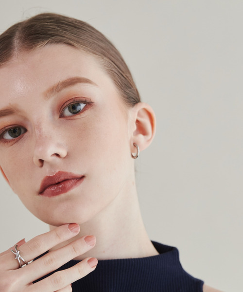 ciite' surgical stainless（シーテサージカルステンレス）の「【 金属アレルギー対応 】 ワンタッチ クリップフープイヤリング  <ホールド力 UP> サージカルステンレス   (両耳用)（イヤリング・レディース・ゴールド/シルバー/ピンクゴールド・FREE）」の11枚目の写真