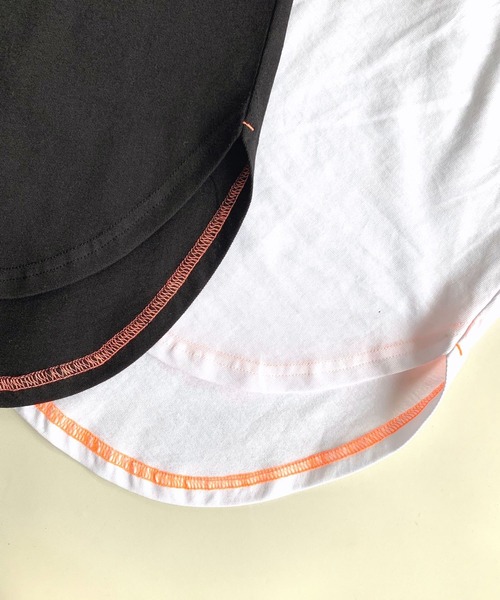 Q（キュー）の「メタリックロゴロンT（Tシャツ/カットソー・レディース・ホワイト/ブラック・MEDIUM）」の8枚目の写真