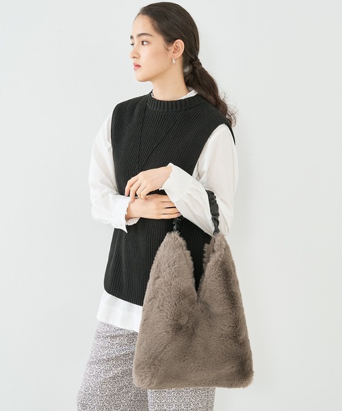 CACHELLIE(カシェリエ)の「【WEB限定】【CACHELLIE】FUR TOTEBAG ギャザーハンドルファートートバッグ(トートバッグ・レディース・ブラック/ベージュ/グレイッシュベージュ・フリー)」の17枚目の写真