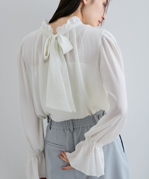 VIS（ビス）の「【前後2WAY】フリルカラーブラウス【洗える】（シャツ/ブラウス・レディース・ブラウン/オフホワイト・FREE）」の2枚目の写真
