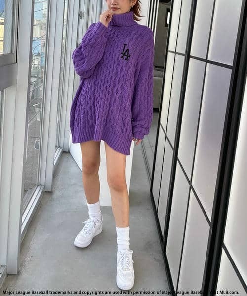 BACK TO THE FIELD（バック トゥー ザ フィールド）の「【MLB】ハイネックモールニットトップス（ニット/セーター・レディース・オフホワイト/ネイビー/パープル・FREE）」の18枚目の写真