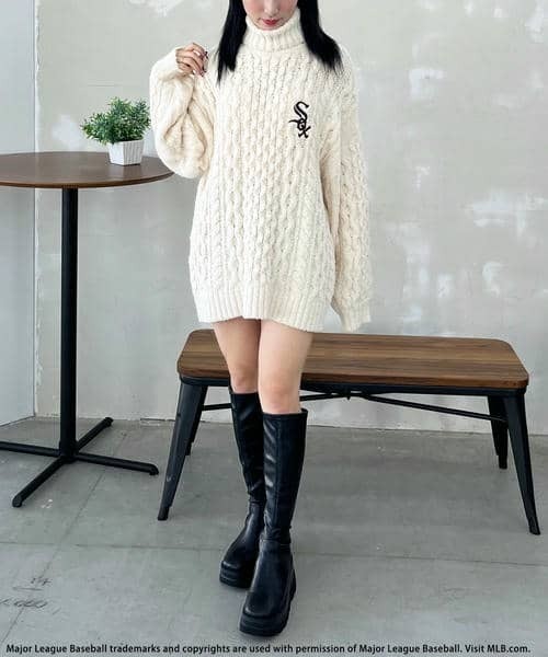 BACK TO THE FIELD（バック トゥー ザ フィールド）の「【MLB】ハイネックモールニットトップス（ニット/セーター・レディース・オフホワイト/ネイビー/パープル・FREE）」の22枚目の写真