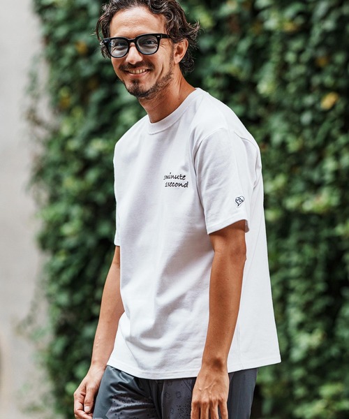 1minute 1second(ワンミニットワンセカンド)の「mt9240- 10oz heavy weight half sleeve cut sew (cursive embroidery) Tシャツ(Tシャツ/カットソー・メンズ・ホワイト/ブラック/グリーン系その他・S/M/L/XL)」の2枚目の写真