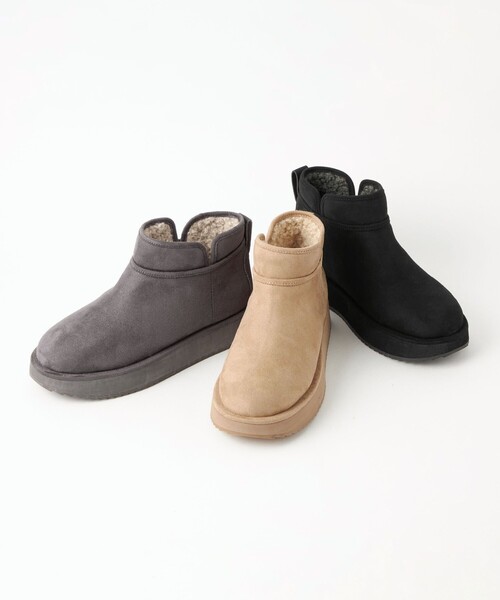 green label relaxing(グリーンレーベルリラクシング)の「ウォーム プラットショートブーツ(ブーツ・レディース・グレー/ベージュ/ブラック・M/L/S/XL)」の19枚目の写真
