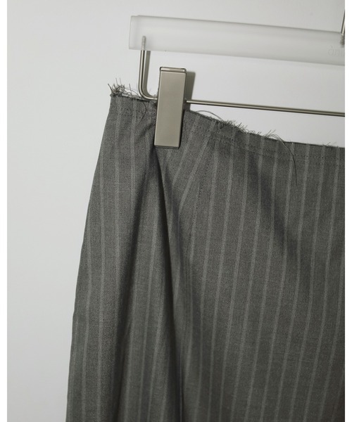anuke(アンヌーク)の「Cutoff Pencil Skirt(スカート・レディース・グレー/ブラック・36inch/38inch)」の12枚目の写真