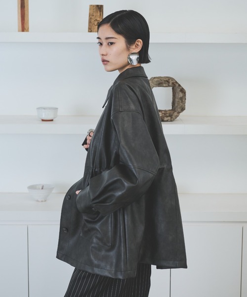 AIC.（エーアイシー）の「クラッシュレザードローストリングオーバージャケット（カバーオール・レディース・ブラウン/ブラック・FREE）」の10枚目の写真