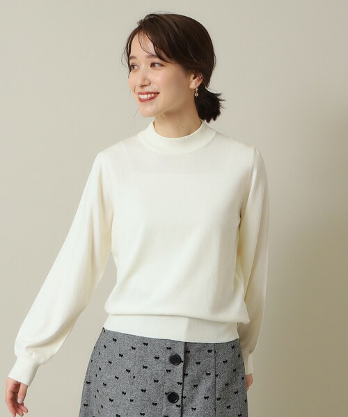 ITS'DEMO(イッツデモ)の「◆【吸湿発熱/薄手/マシンウォッシャブル】ハイネックニット(ニット/セーター・レディース・アイボリー/ブラック/サックスブルー/ブルーグリーン/ライトイエロー系・00)」の2枚目の写真