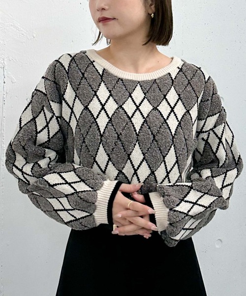 archives(アルシーヴ)の「アーガイルブークレJQニット(ニット/セーター・レディース・グレー/アイボリー/ネイビー・MEDIUM)」の2枚目の写真