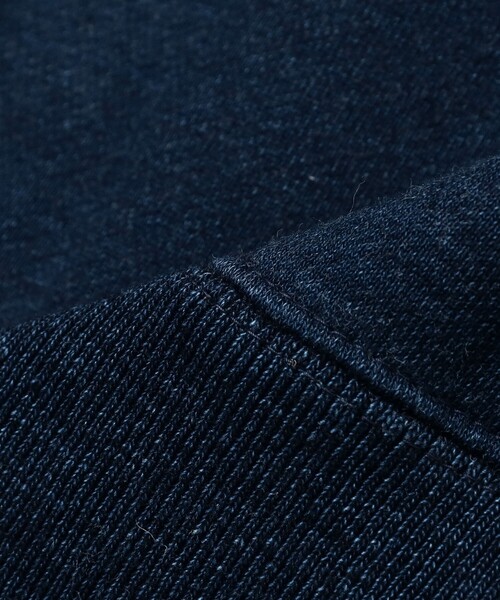 BEAMS PLUS(ビームスプラス)の「クルーネック スウェット インディゴ(スウェット・メンズ・インディゴブルー・XL/M/L/S)」の17枚目の写真