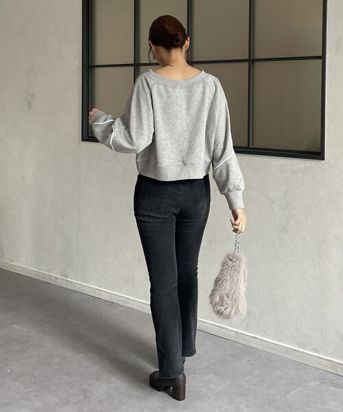 Thevon（ゼボン）の「ボートネックコード刺繍裏毛プルオーバー（Tシャツ/カットソー・レディース・グレー/オフホワイト/ネイビー・FREE）」の9枚目の写真