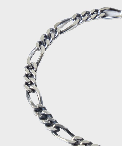 ANTIDOTE BUYERS CLUB(アンチドートバイヤーズクラブ)の「【Antidote BUYERS CLUB/アンチドートバイヤーズクラブ】Figaro Chain Bracelet(ブレスレット・メンズ・シルバー・M)」の5枚目の写真