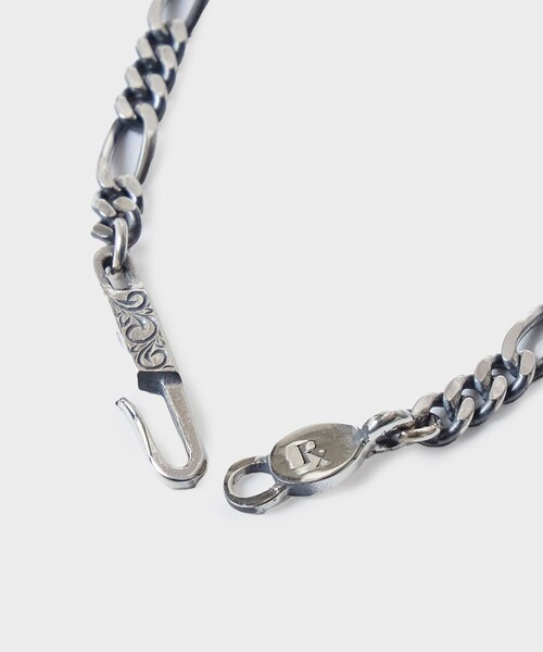 ANTIDOTE BUYERS CLUB(アンチドートバイヤーズクラブ)の「【Antidote BUYERS CLUB/アンチドートバイヤーズクラブ】Figaro Chain Bracelet(ブレスレット・メンズ・シルバー・M)」の4枚目の写真