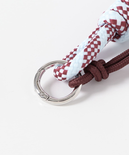 SENSE OF PLACE by URBAN RESEARCH（センスオブプレイスバイアーバンリサーチ）の「『WEB/一部店舗限定』パラコードチャーム（キーホルダー・レディース・ボルドー・ONE）」の3枚目の写真