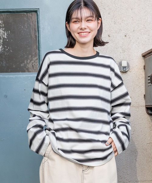 niko and...（ニコアンド）の「COLORマイスターロンTEE（Tシャツ/カットソー・レディース・ホワイト/オフホワイト/ピンク/イエロー/ブルー・MEDIUM/LARGE）」の9枚目の写真