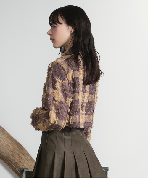 loin nuit（ロワンニュイ）の「plaid pattern tie shirt / プラッドパターンネクタイシャツ（シャツ/ブラウス・レディース・ブラウン/ブラック・FREE）」の18枚目の写真