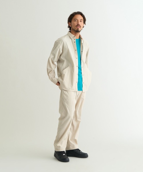 NANGA（ナンガ）の「HINOC RIPSTOP UT SHIRT/ヒノック リップストップ ユーティリティ シャツ（シャツ/ブラウス・メンズ・ライトグレー/ブラック/モカ・L/M/S/XL）」の16枚目の写真