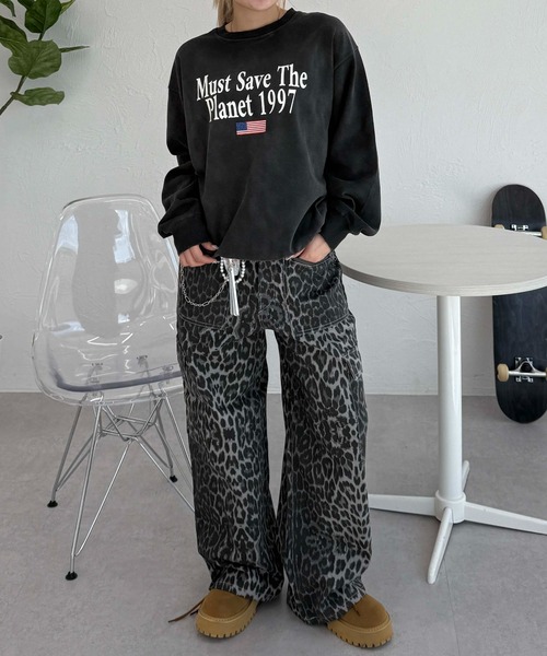 sedacle(セダクル)の「加工フラッグスウェットロンT(Tシャツ/カットソー・メンズ・ベージュ/レッド/ブラック・SMALL/MEDIUM/LARGE)」の9枚目の写真