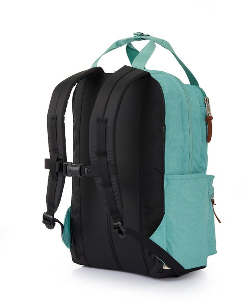 グレゴリーオリーブグリーン リュック・バックパック STYLE.02～ OCEAN GREEN DAY PACK スタイリングを爽やかに彩る