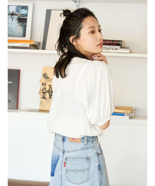 Ungrid(アングリッド)の「【WEB限定】パフスリーブブラウス(シャツ/ブラウス・レディース・オフホワイト/ブラック/レッド・FREE)」の18枚目の写真