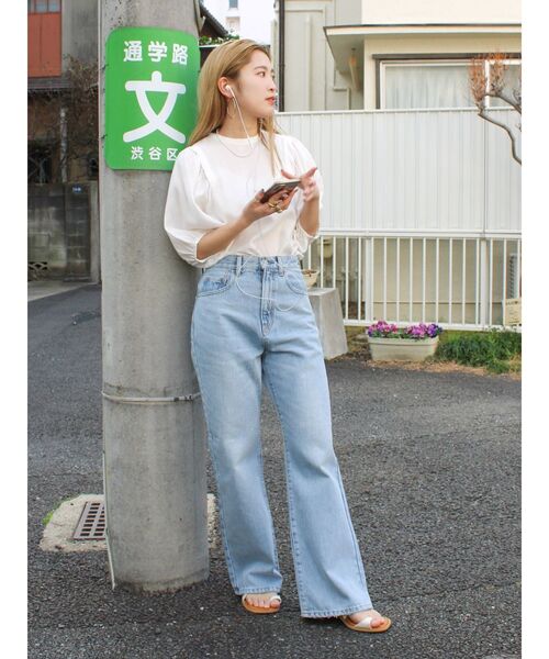 Ungrid(アングリッド)の「【WEB限定】パフスリーブブラウス(シャツ/ブラウス・レディース・オフホワイト/ブラック/レッド・FREE)」の9枚目の写真