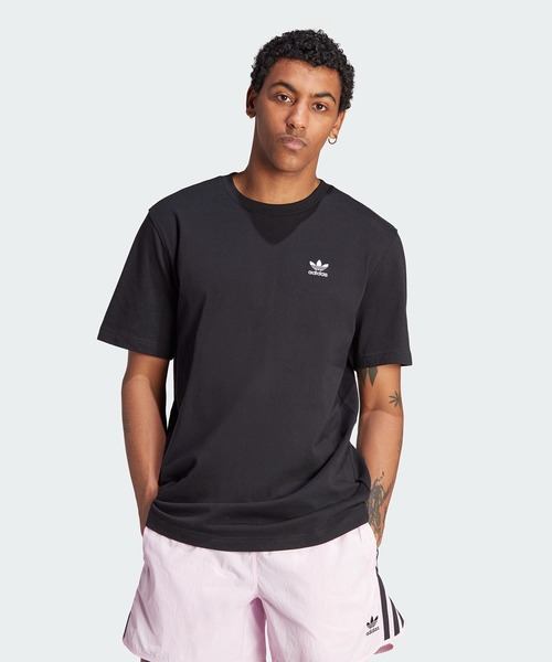 adidas(アディダス)の「adidas/アディダス BACK+FRONT TREFOIL BOXY T-SHIRT Tシャツ(Tシャツ/カットソー・メンズ・ブラック・2XL/XL/L/M/S/XS)」の2枚目の写真