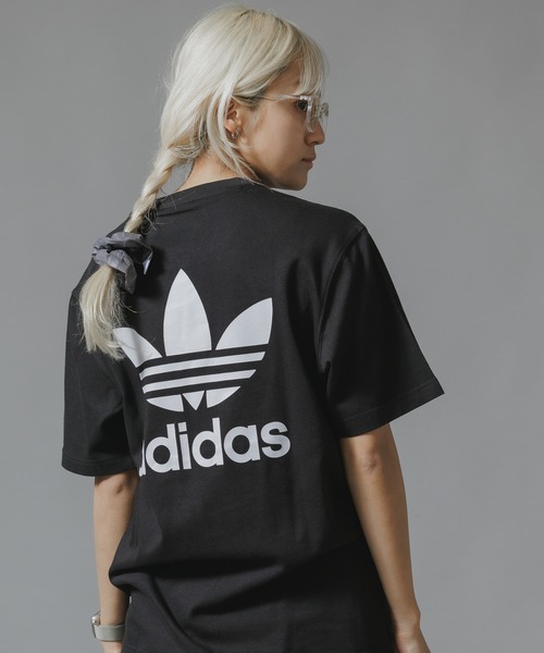 adidas(アディダス)の「adidas/アディダス BACK+FRONT TREFOIL BOXY T-SHIRT Tシャツ(Tシャツ/カットソー・メンズ・ブラック・2XL/XL/L/M/S/XS)」の9枚目の写真