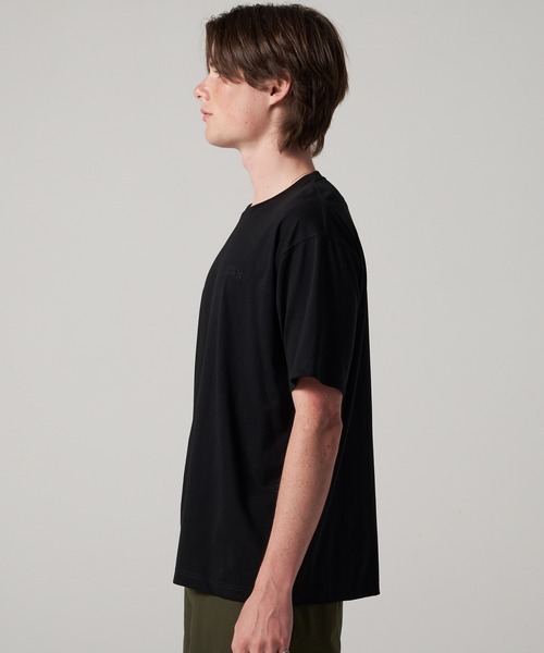 Eddie Bauer(エディーバウアー)の「軽量 クラシック コットン Tシャツ(Tシャツ/カットソー・メンズ・ホワイト/ブラック/ブルー/ピンク・XL/L/M/S/XXL)」の13枚目の写真