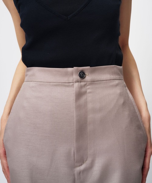 THINGS THAT MATTER(シングス ザット マター)の「WORK SKIRT PANTS / ワークスカートパンツ(その他パンツ・レディース・ベージュ/グレー・1/2)」の4枚目の写真