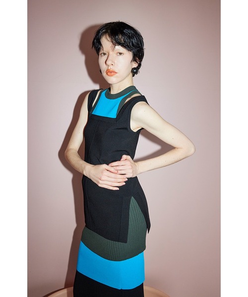OMMO(オーエムエムオー)の「LAYERED DESIGN KNIT TOP(ニット/セーター・レディース・ブラック系その他/ブラック・FREE)」の9枚目の写真