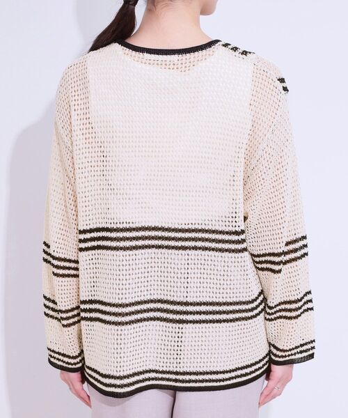 SHOO・LA・RUE（シューラルー）の「レースのような編み柄が上品 Vネックカーディガン（カーディガン/ボレロ・レディース・アイボリー/ブラック/グリーン系・00）」の18枚目の写真