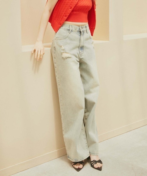 archives（アルシーヴ）の「オーバーダイダメージデニム（デニムパンツ・レディース・ベージュ/ブルー・MEDIUM/SMALL）」の8枚目の写真