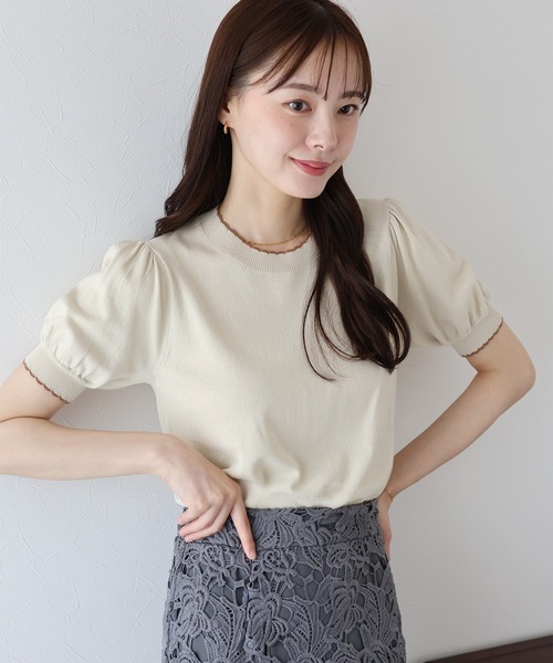 BLUEEAST（ブルーイースト）の「配色スカラップニット（ニット/セーター・レディース・ブラック/ホワイト/ベージュ・MEDIUM）」の3枚目の写真