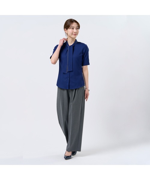 TOKYO SHIRTS(トウキョウシャツ)の「【吸水速乾】【COFREX】配色ボウタイブラウス 五分袖 レディースデザインシャツ(シャツ/ブラウス・レディース・ネイビー・M/LL/XL/S/L)」の3枚目の写真