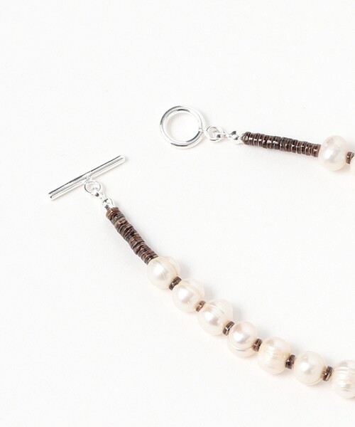 BEAMS BOY（ビームスボーイ）の「ROSETTA PRAYER / HEISHI BRACELET（ブレスレット・レディース・ホワイト・ONE SIZE）」の3枚目の写真