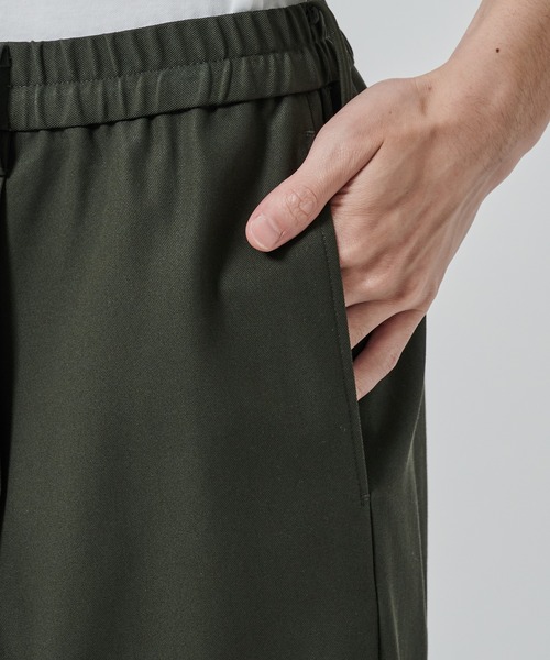 STUDIOUS（ステュディオス）の「【STUDIOUS】GANSHIN DRILL WIDE SLACKS（スラックス・メンズ・ブラック/ダークグレー・2/1）」の20枚目の写真