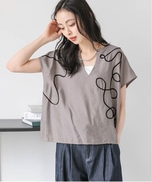 コード刺繍リネンライクトップス